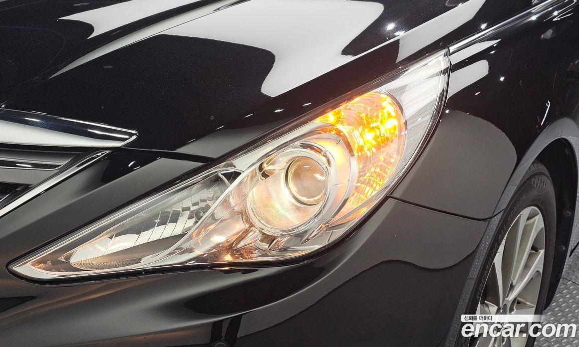 Hyundai Sonata The Brilliant фото 22