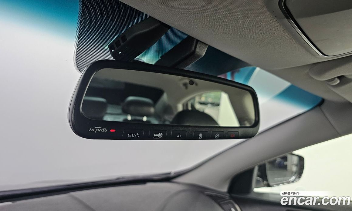 Hyundai Sonata The Brilliant фото 27