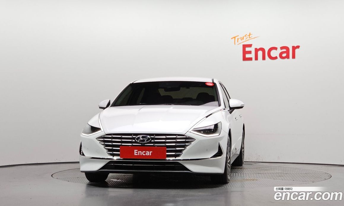 Hyundai Sonata Hybrid (DN8) фото 3