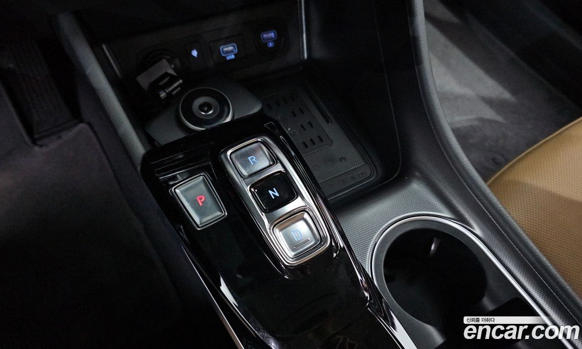 Hyundai Sonata Hybrid (DN8) фото 9