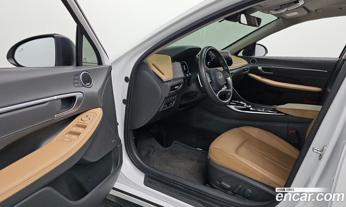 Hyundai Sonata Hybrid (DN8) фото 10