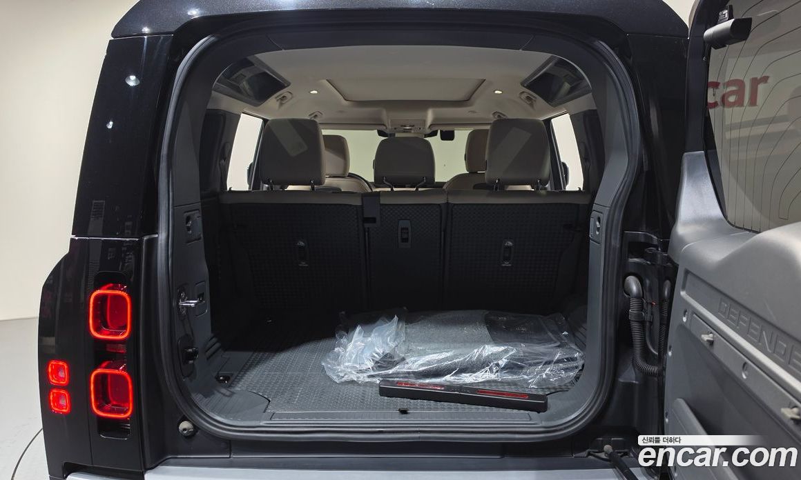 Land Rover Defender (L663) фото 20