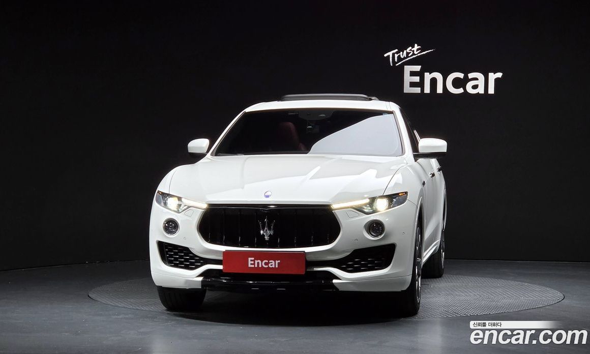 Maserati Levante фото 3