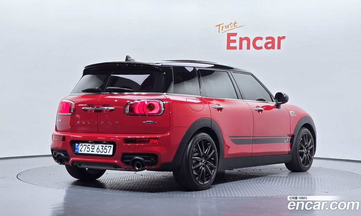 Mini Cooper Clubman S фото 2