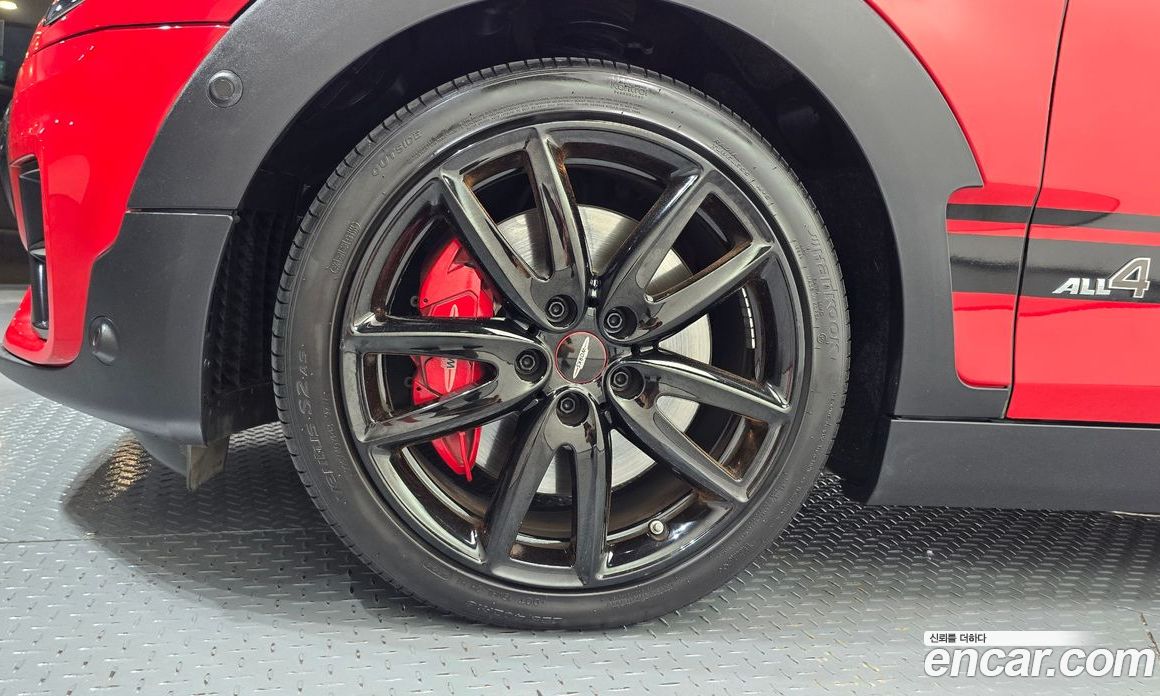 Mini Cooper Clubman S фото 5