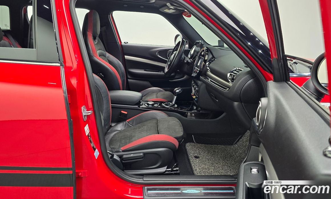 Mini Cooper Clubman S фото 11