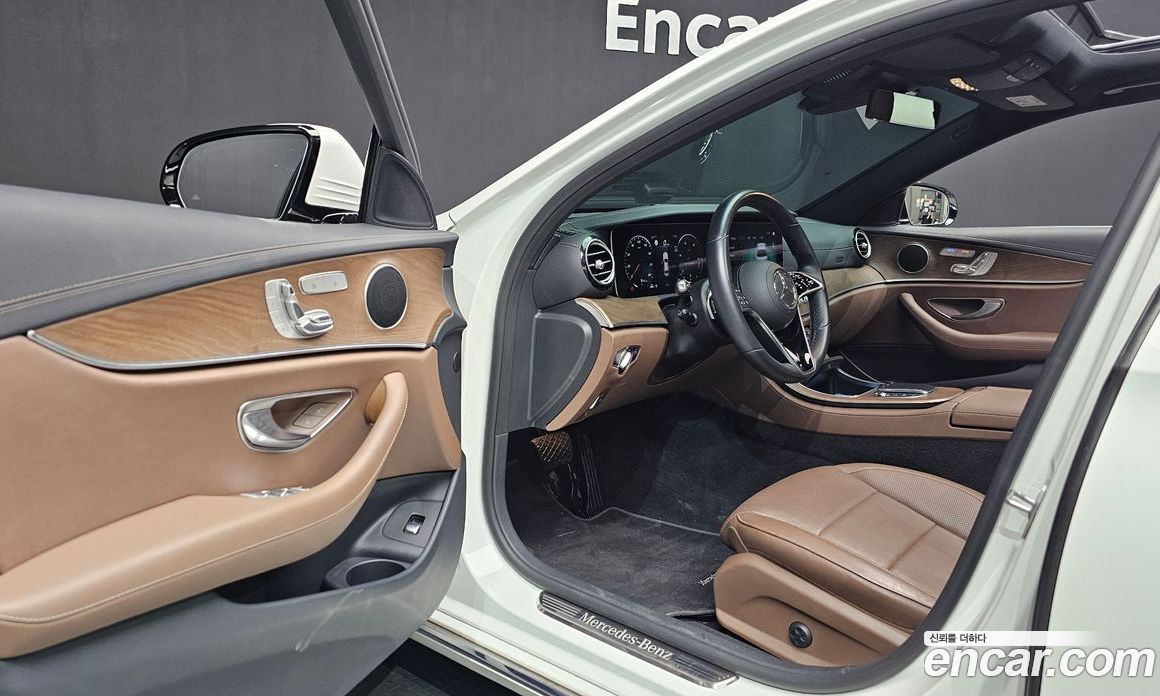 Mercedes-Benz E-Class W213 фото 10