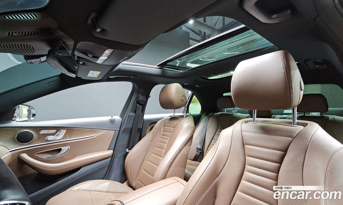 Mercedes-Benz E-Class W213 фото 13