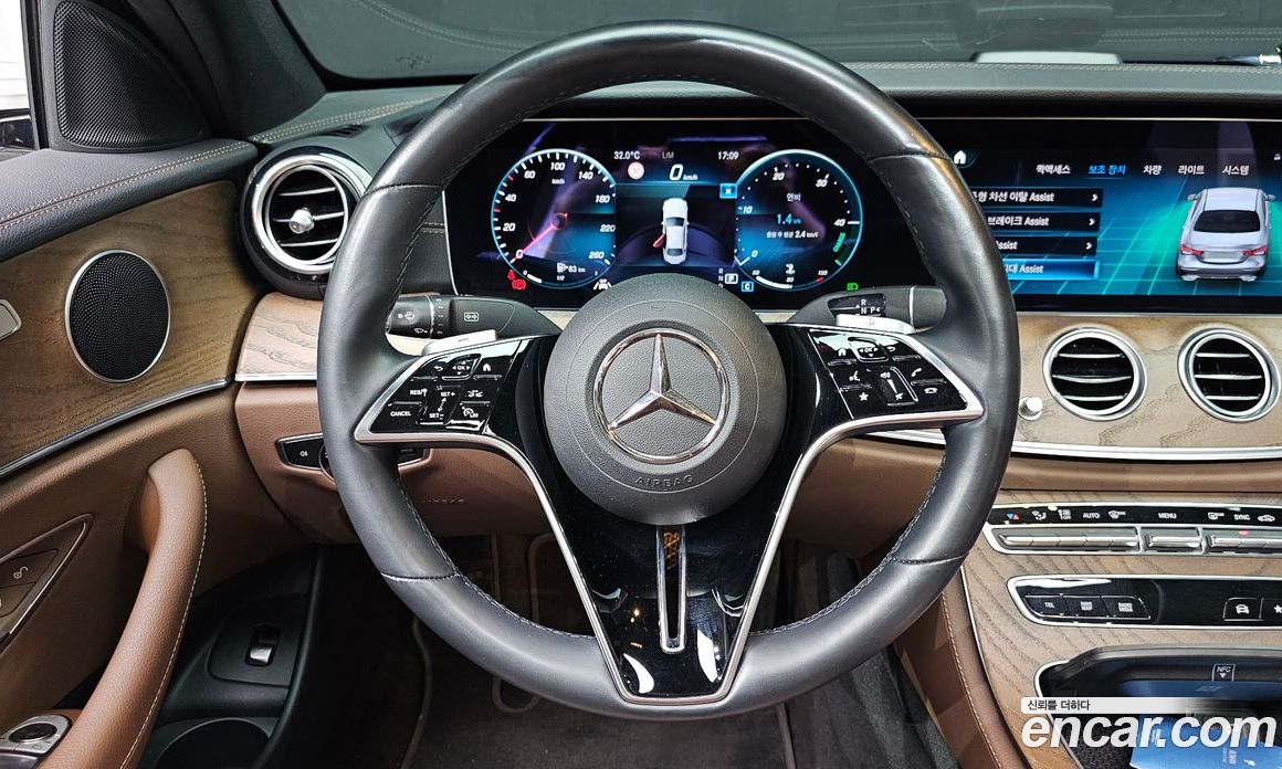 Mercedes-Benz E-Class W213 фото 14