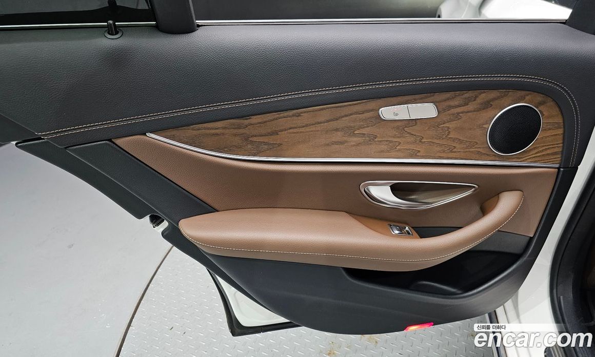 Mercedes-Benz E-Class W213 фото 25