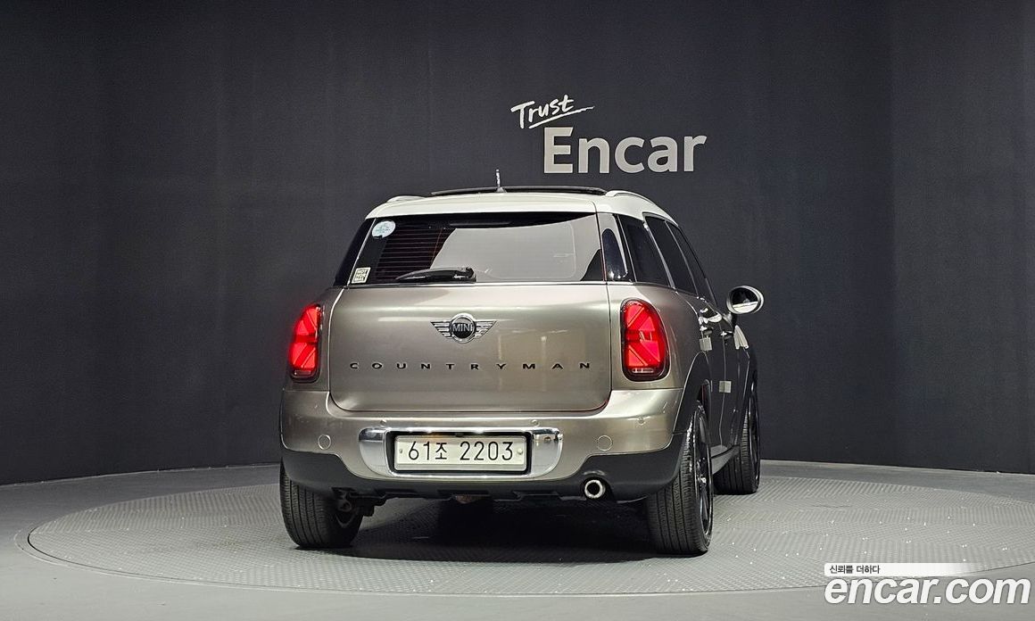 Mini Cooper Countryman D фото 4