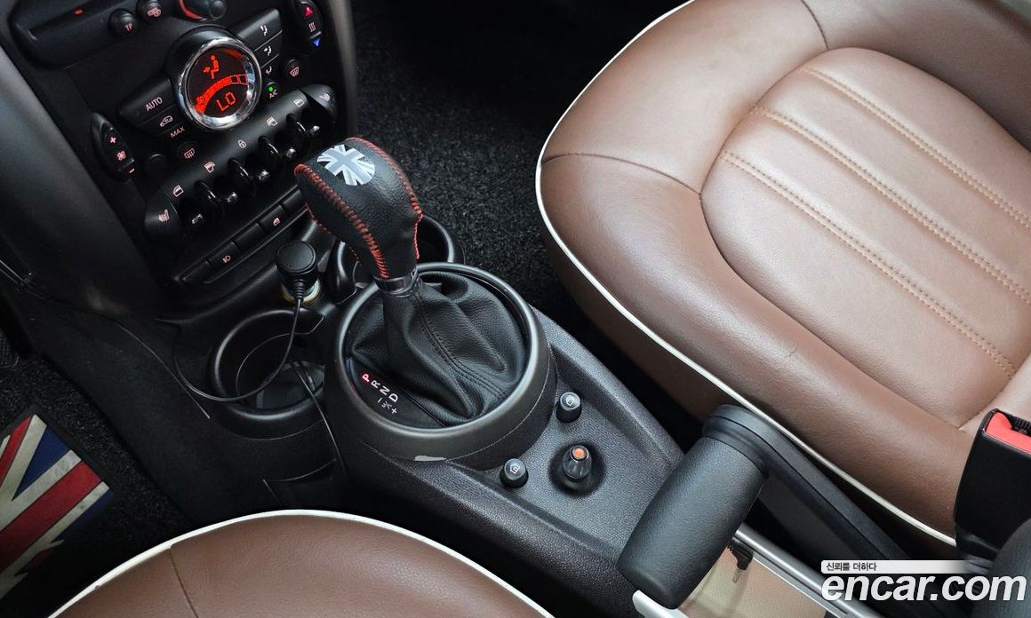 Mini Cooper Countryman D фото 9