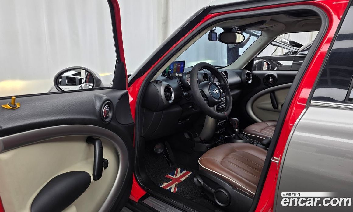 Mini Cooper Countryman D фото 10