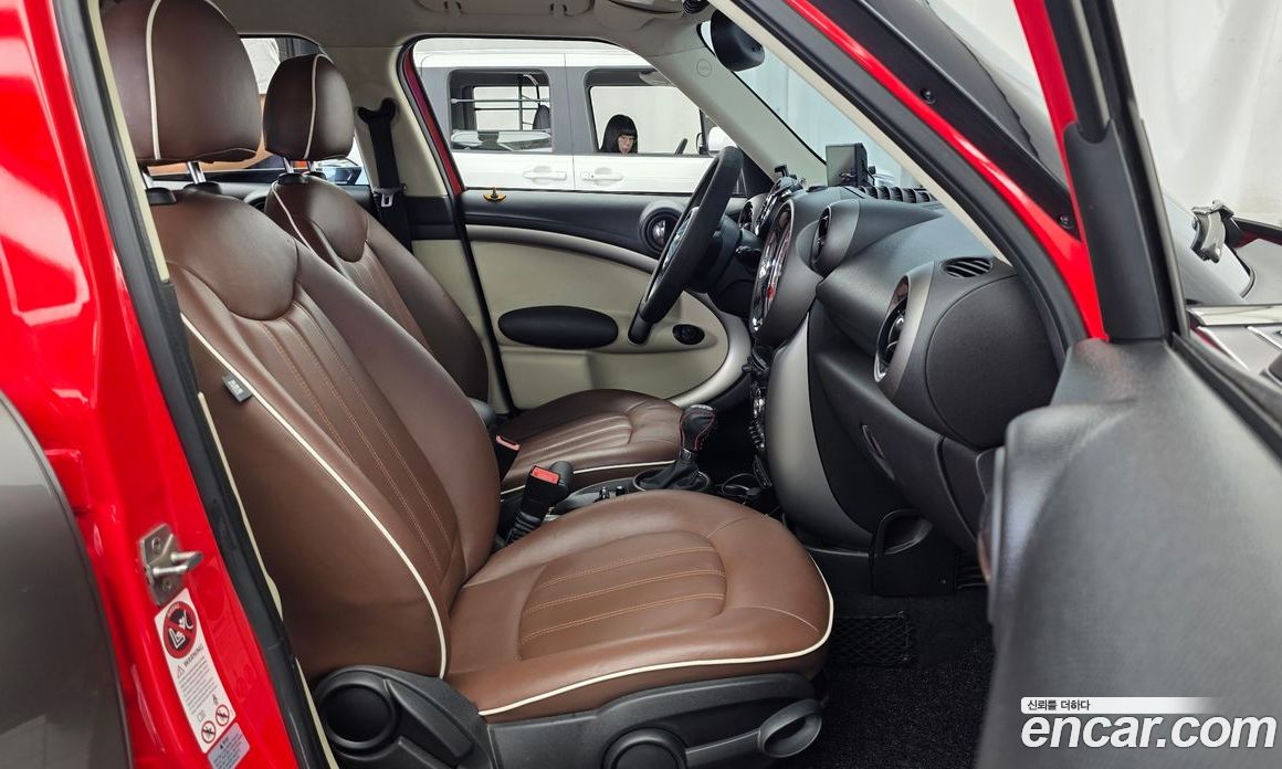 Mini Cooper Countryman D фото 11
