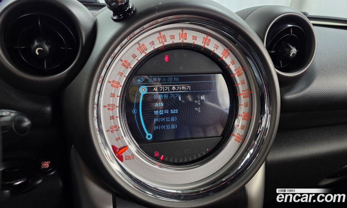 Mini Cooper Countryman D фото 16