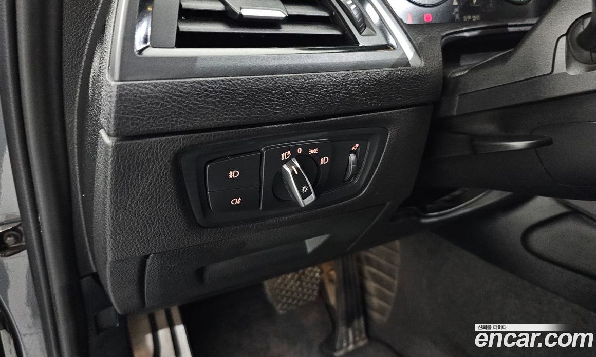 BMW 1-Series (F20) фото 16