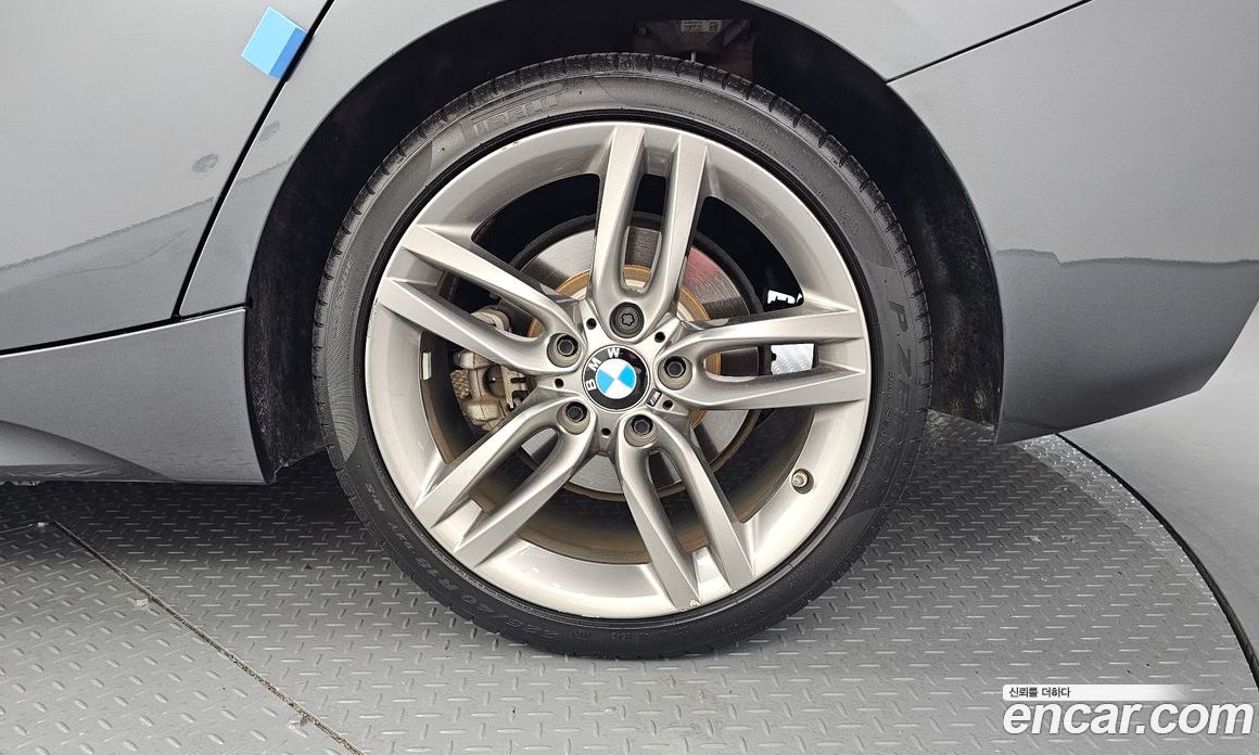 BMW 1-Series (F20) фото 21