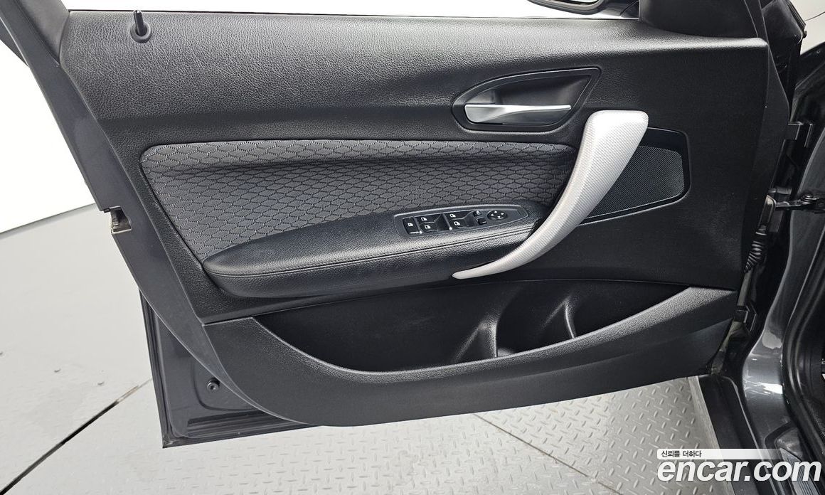 BMW 1-Series (F20) фото 24