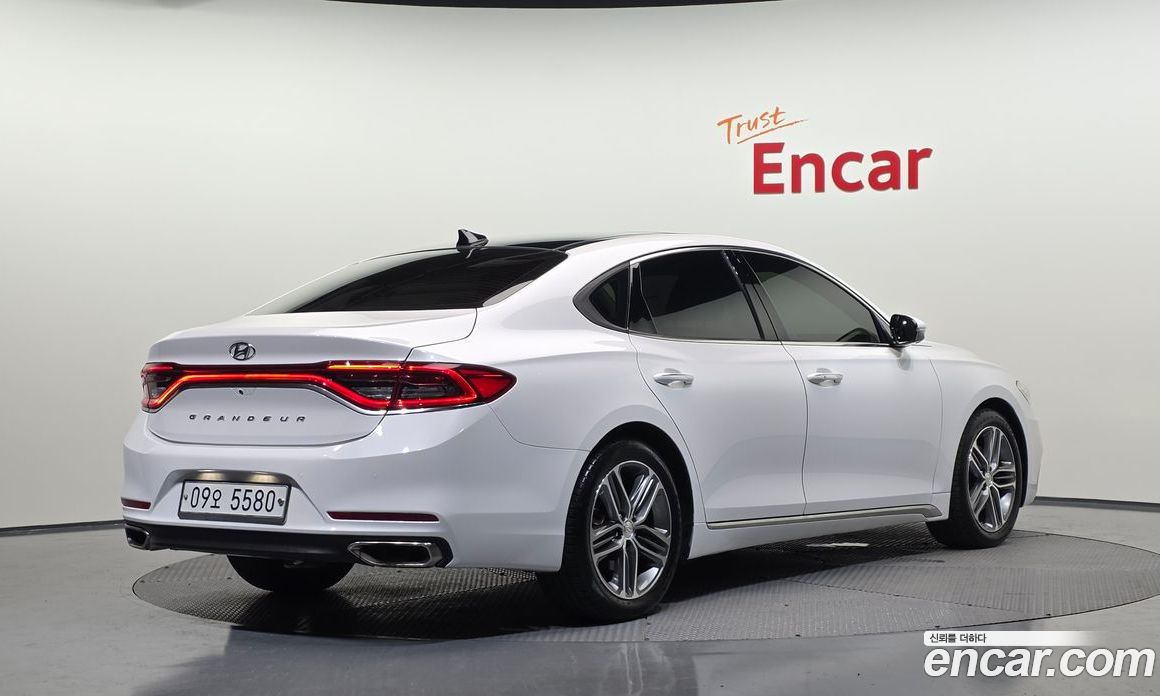 Hyundai Grandeur (IG) 6th Gen фото 2