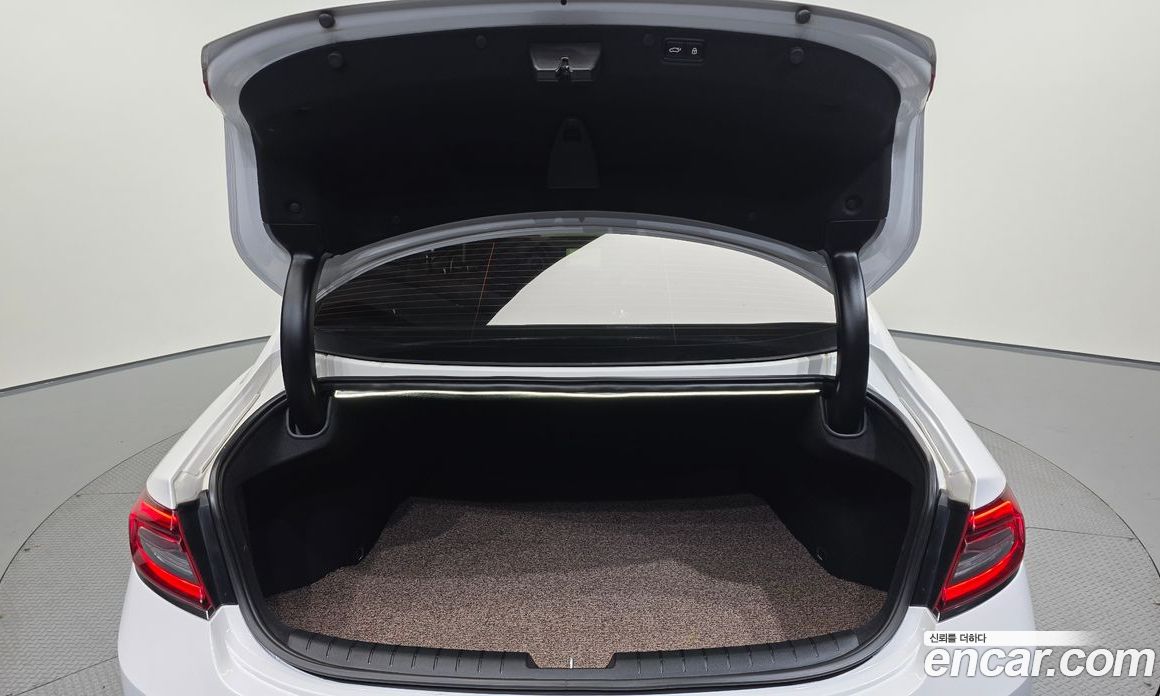 Hyundai Grandeur (IG) 6th Gen фото 20