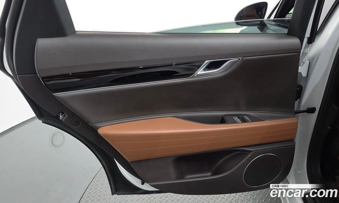 Genesis G80 (RG3) фото 25