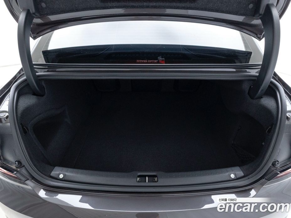 Volvo S90 фото 19