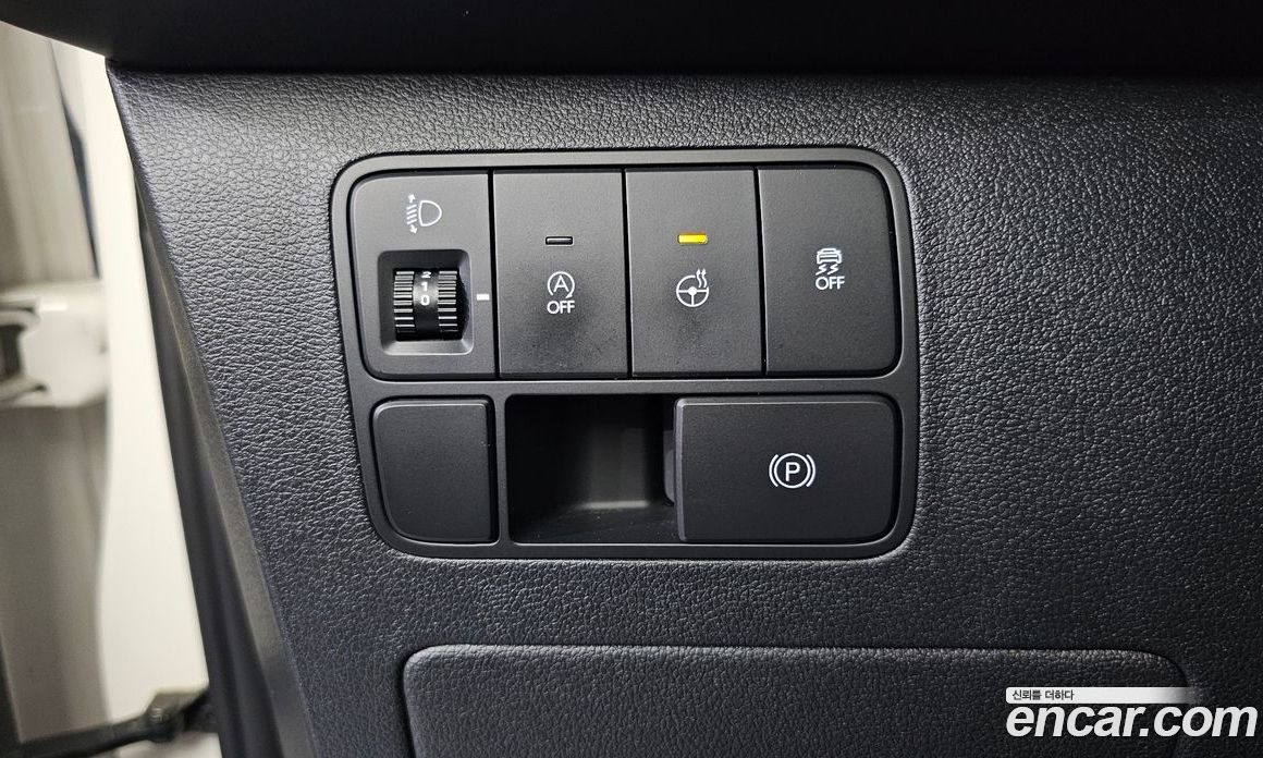 Hyundai Staria фото 13