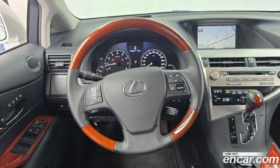 Lexus RX350 фото 13