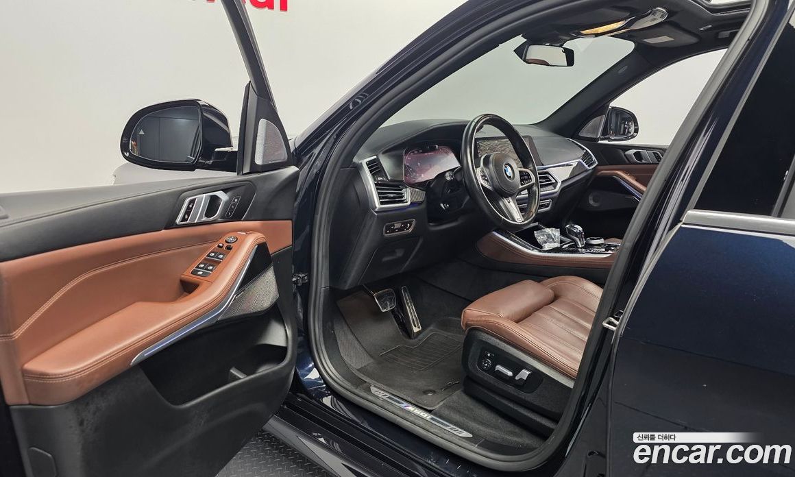 BMW X5 (G05) фото 10