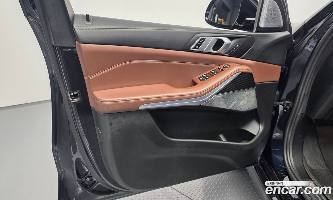 BMW X5 (G05) фото 24