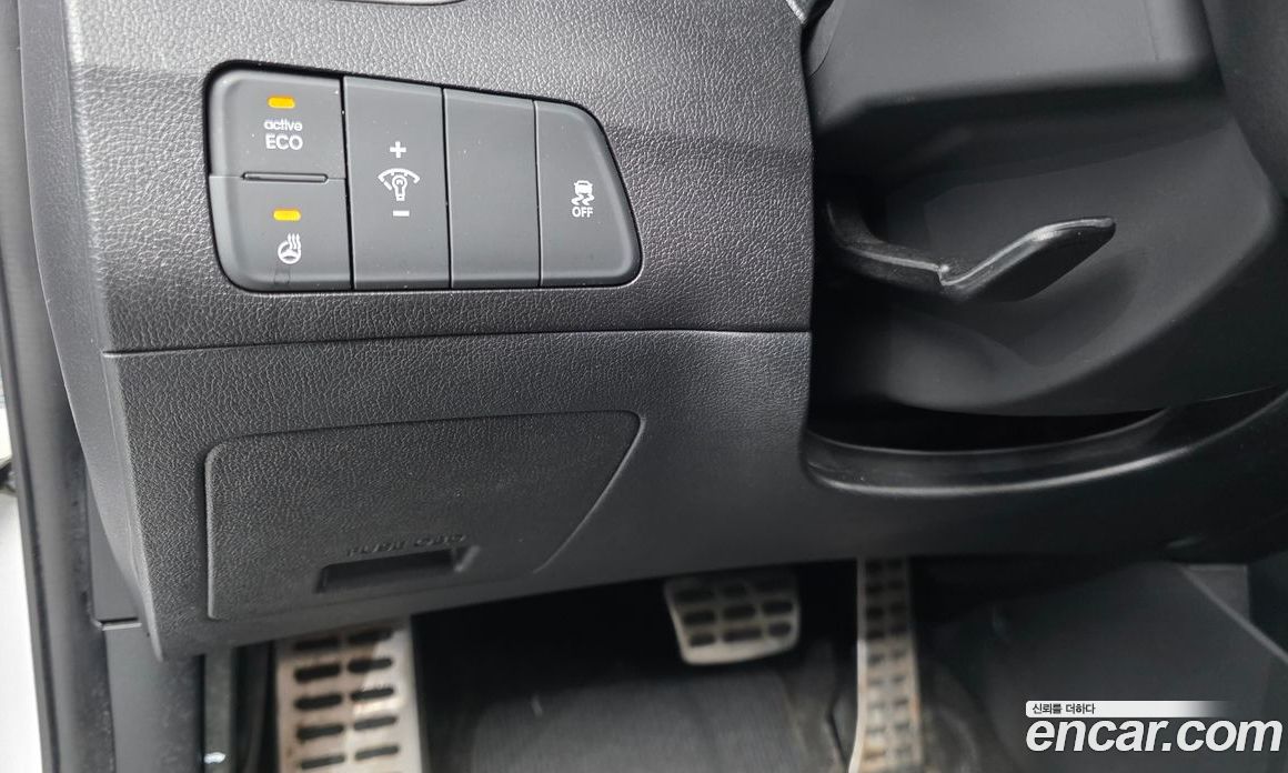 Hyundai The New Avante фото 20