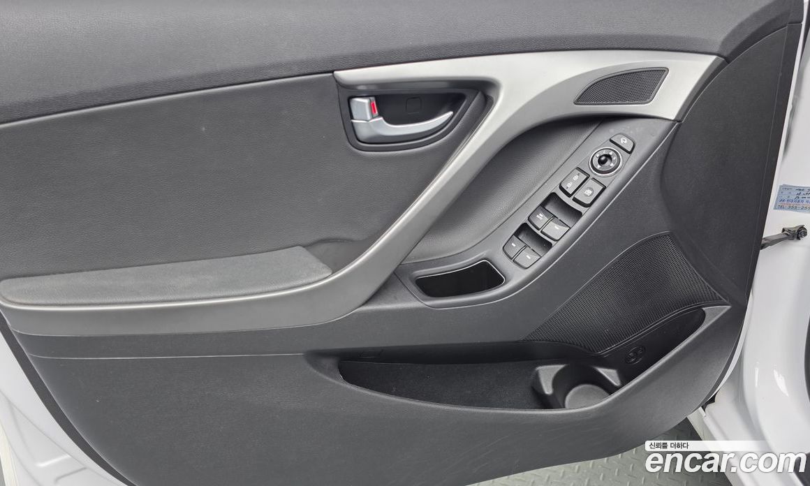 Hyundai The New Avante фото 24