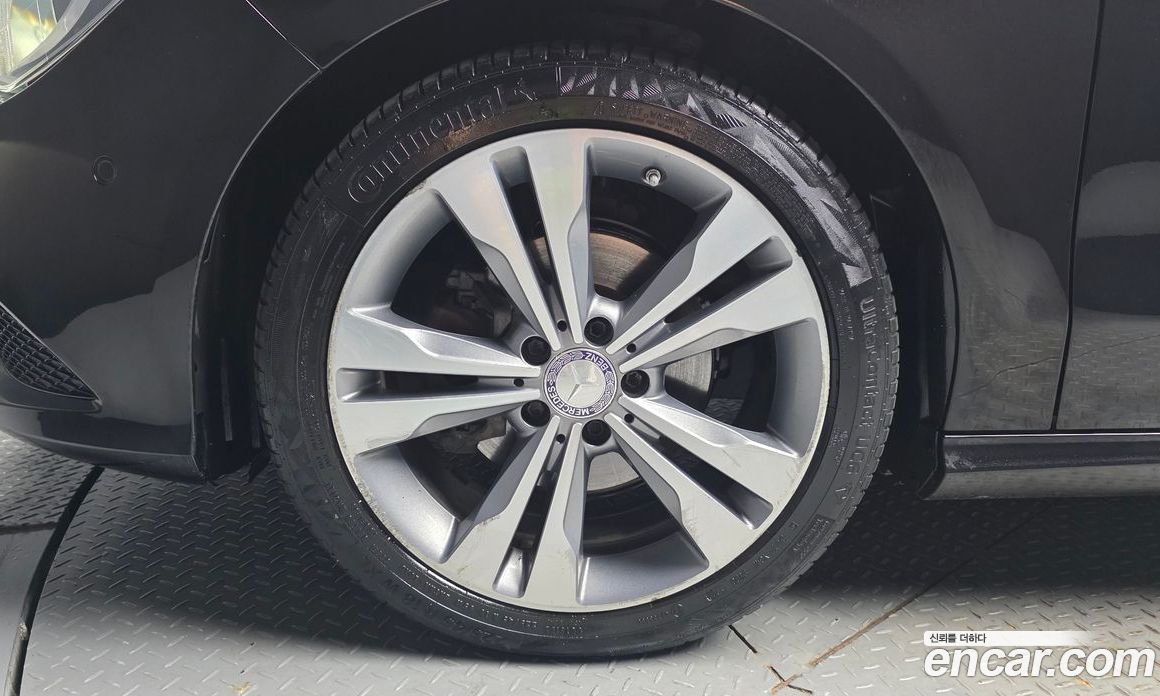 Mercedes-Benz CLA-Class C117 фото 5
