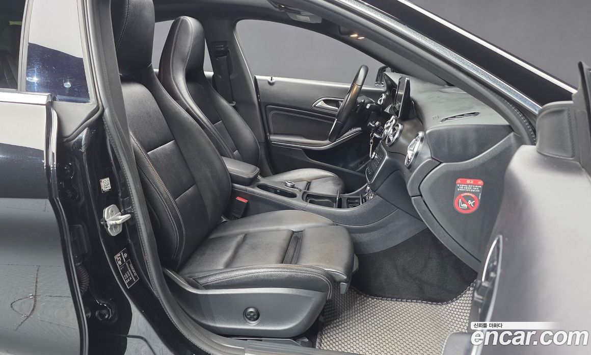 Mercedes-Benz CLA-Class C117 фото 11
