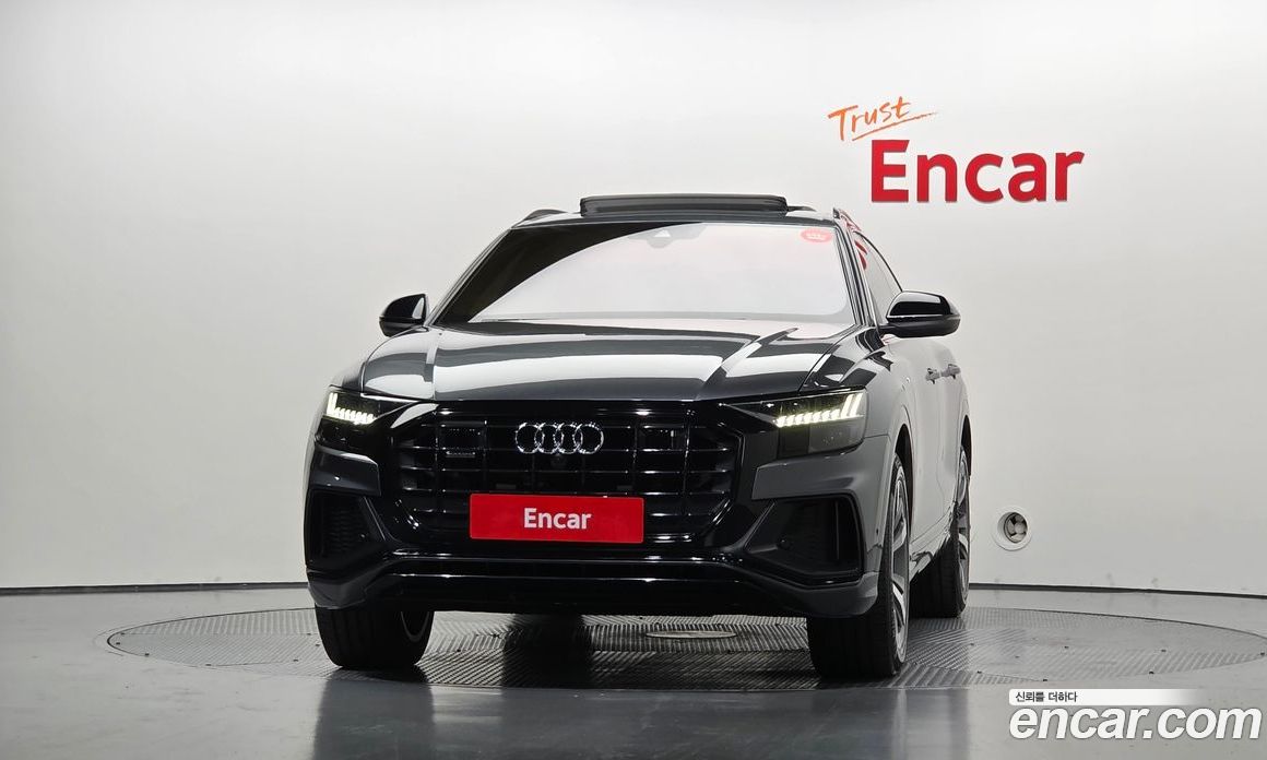 Audi Q8 (4M) фото 3