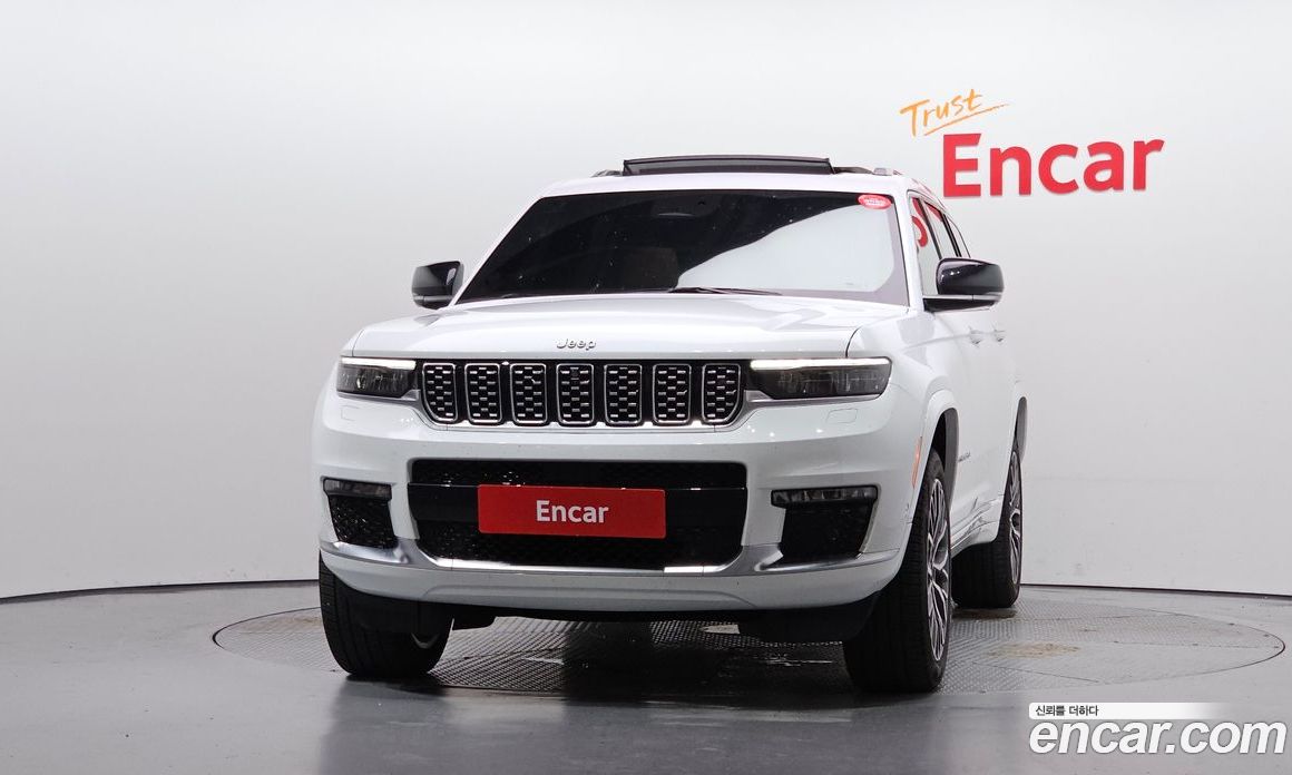 Jeep Grand Cherokee (WL) фото 3