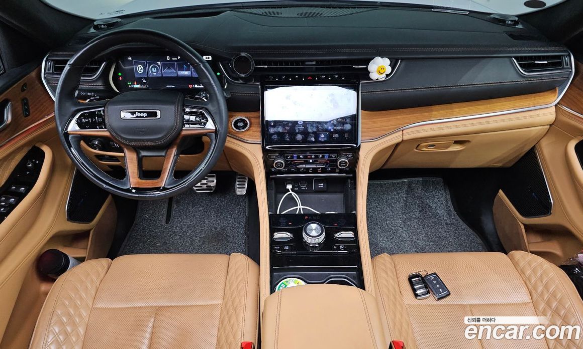 Jeep Grand Cherokee (WL) фото 7