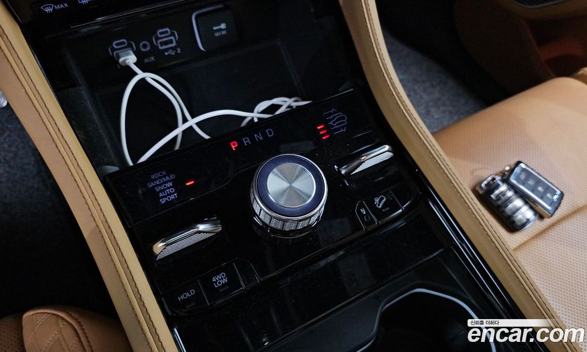Jeep Grand Cherokee (WL) фото 9