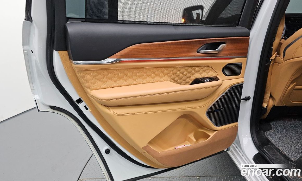 Jeep Grand Cherokee (WL) фото 25