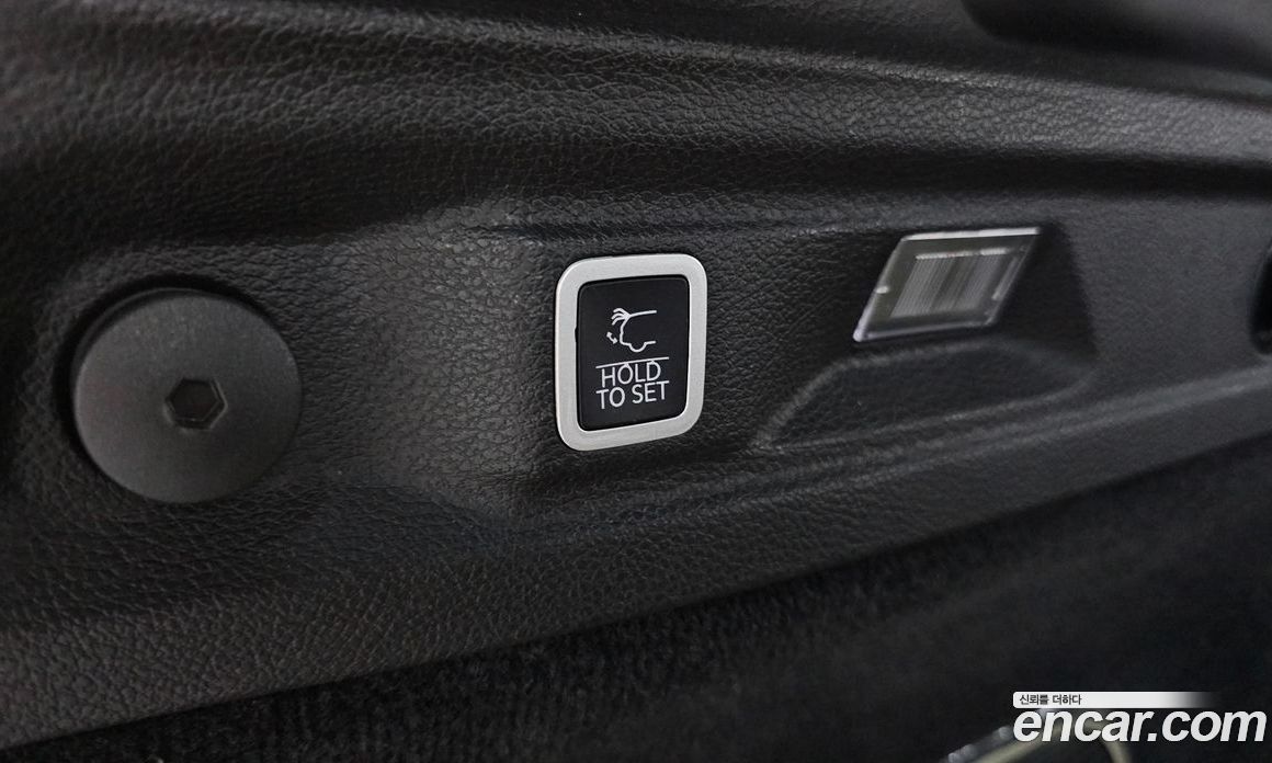 Jeep Grand Cherokee (WL) фото 27
