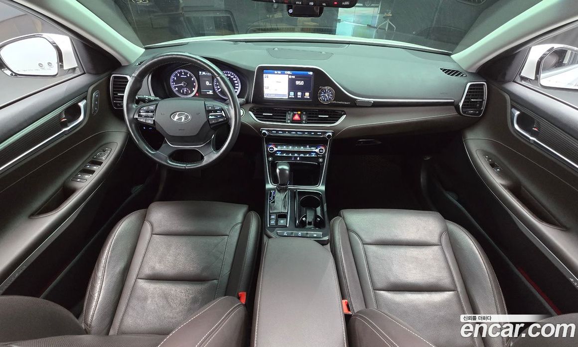 Hyundai Grandeur (IG) 6th Gen фото 7
