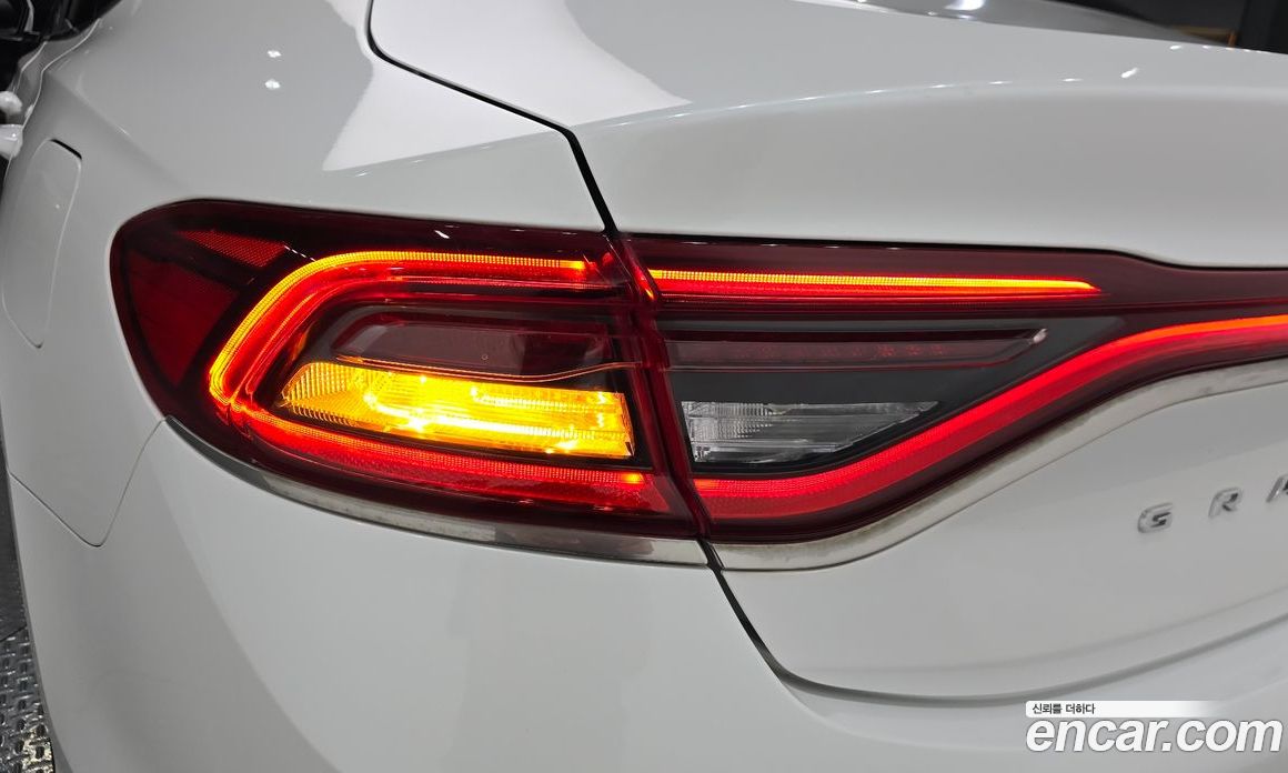 Hyundai Grandeur (IG) 6th Gen фото 24