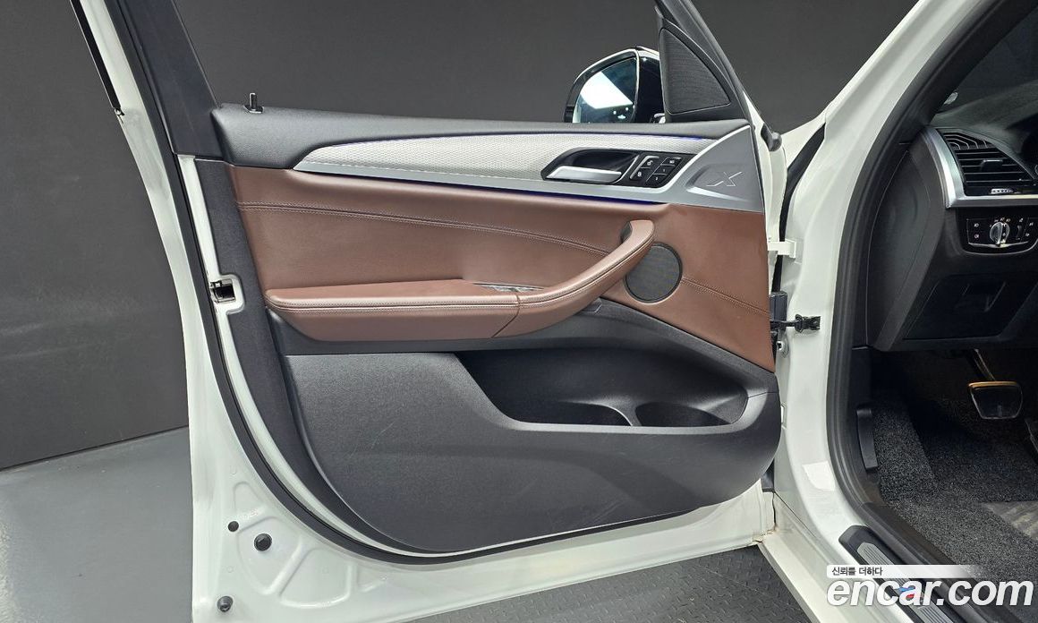 BMW X3 (G01) фото 24