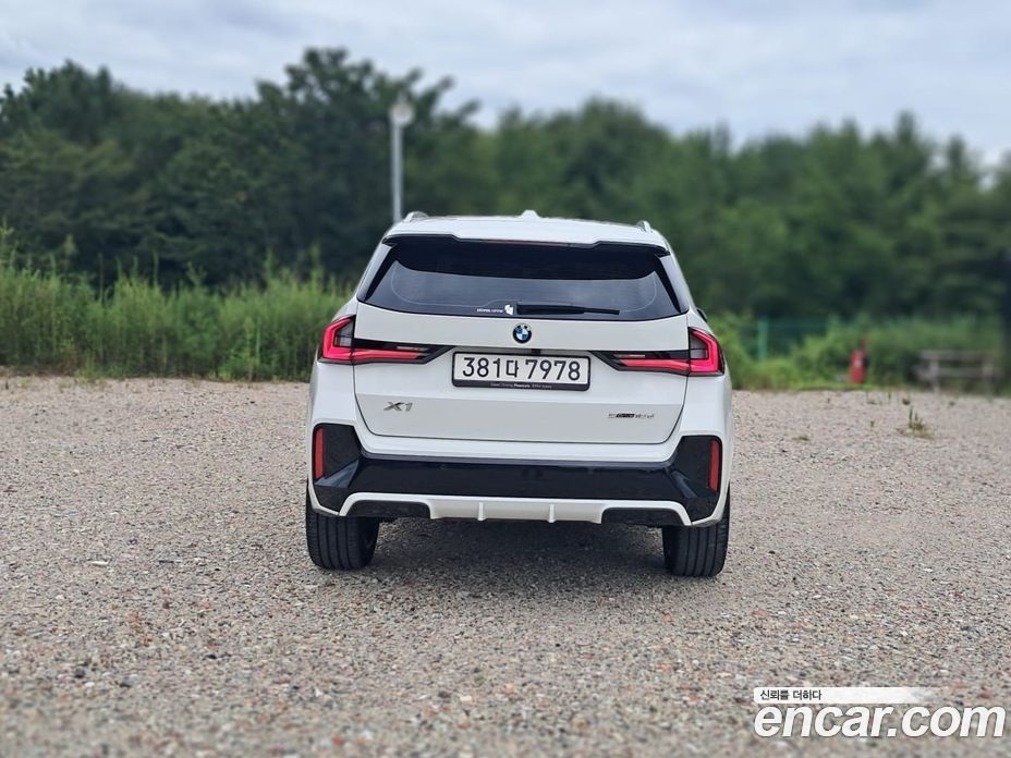 BMW X1 (U11) фото 2