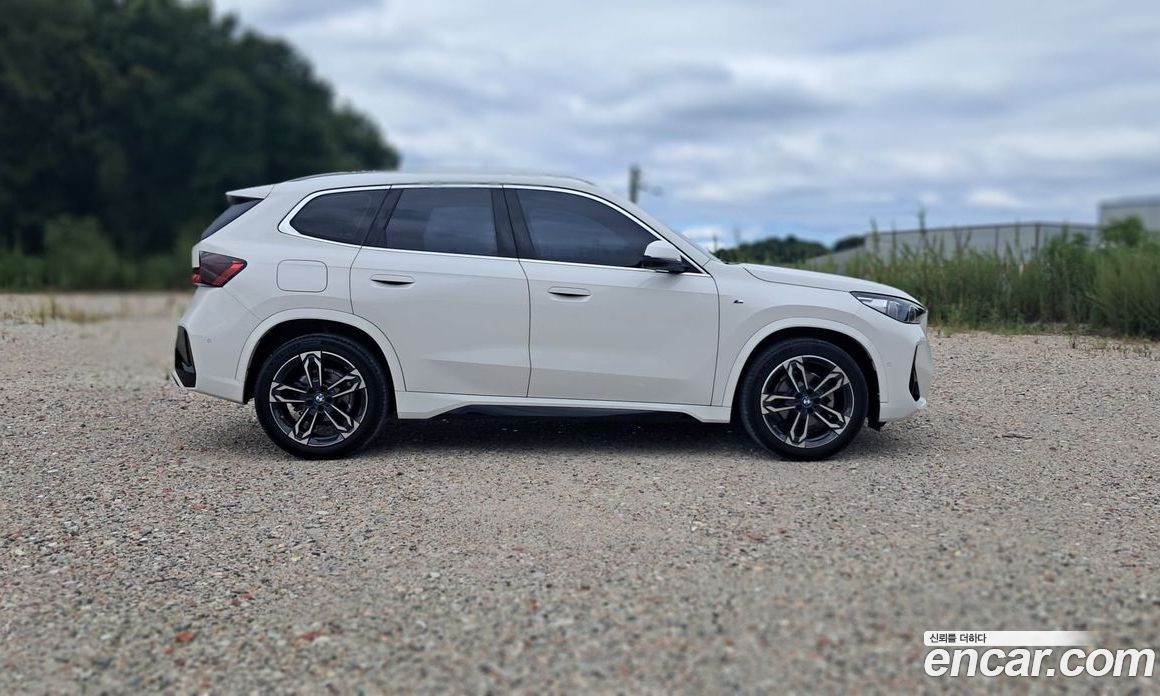 BMW X1 (U11) фото 4