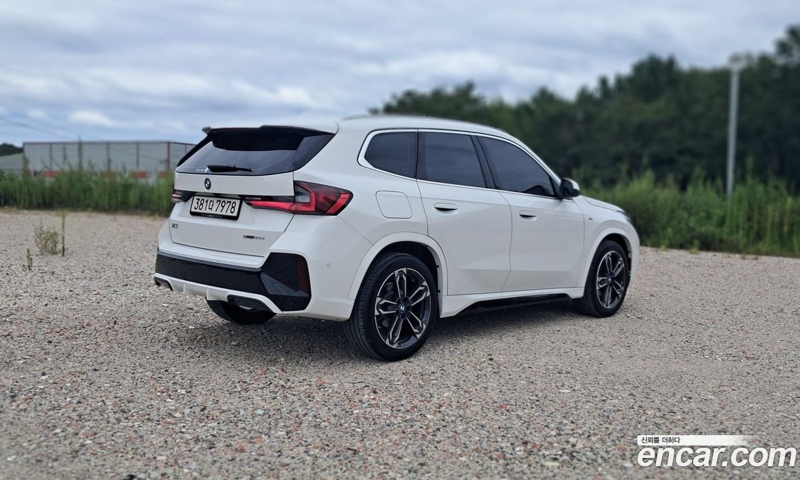BMW X1 (U11) фото 5