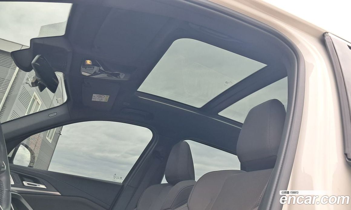 BMW X1 (U11) фото 16