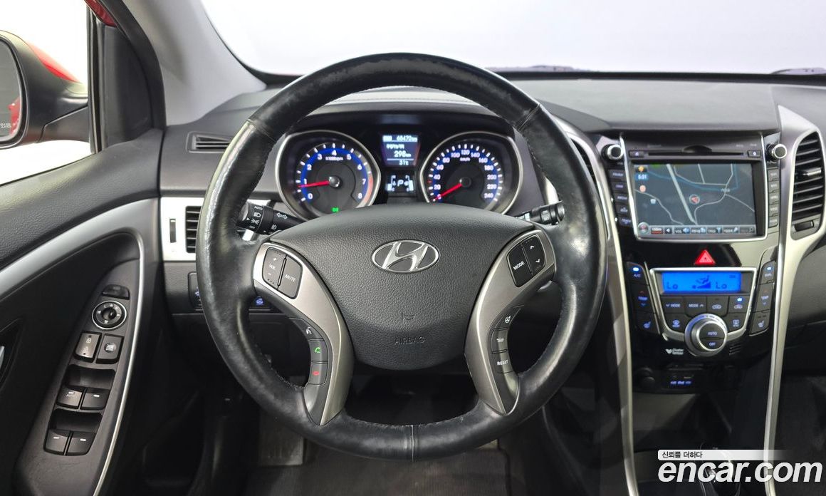 Hyundai i30 2nd Gen фото 14