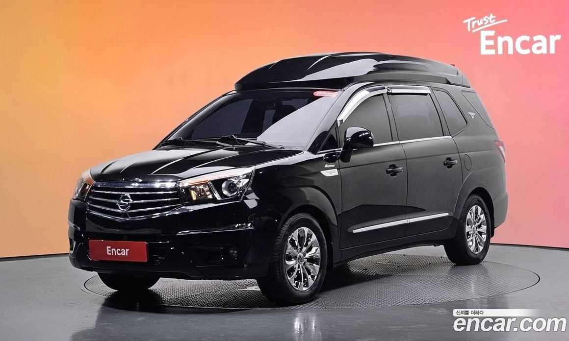 SsangYong (KG Mobility) Korando Turismo фото 21