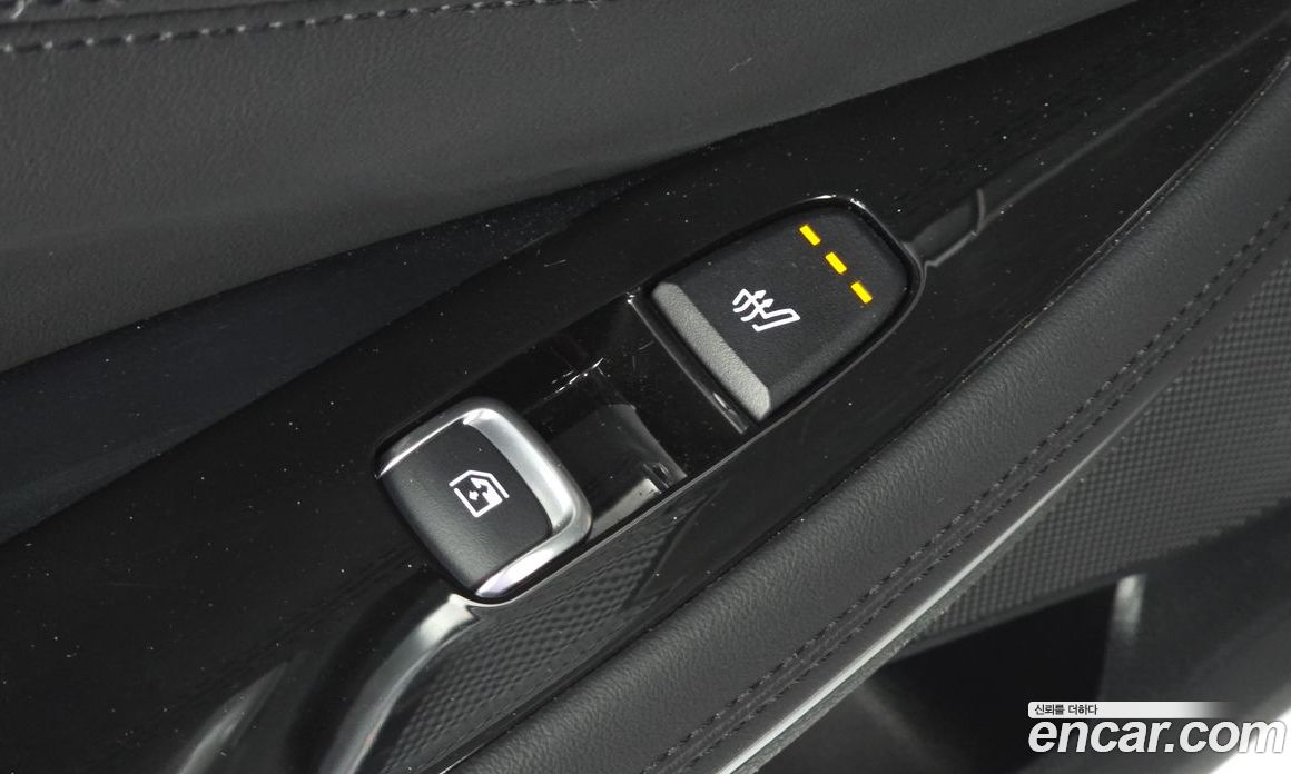 Kia K8 фото 18